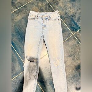 Blue Distressed Women Jeans - old navy